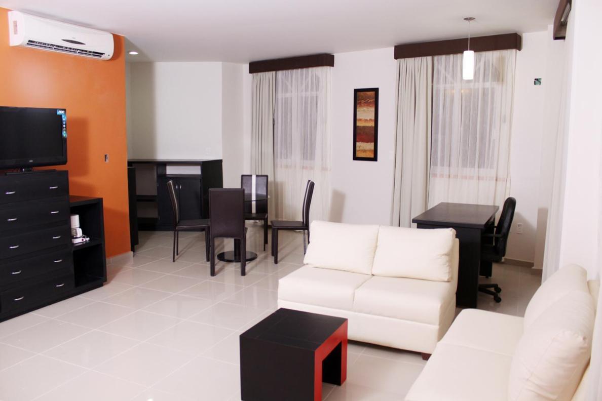 Hotel Baez Paraiso Exterior photo