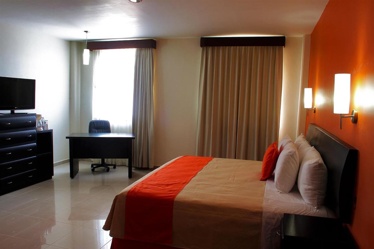 Hotel Baez Paraiso Exterior photo