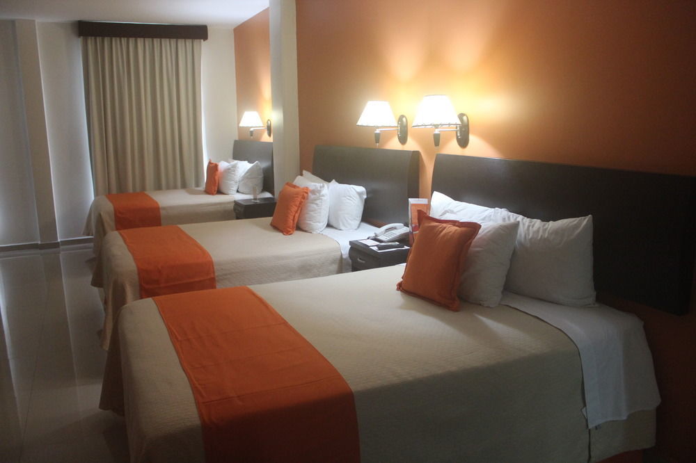 Hotel Baez Paraiso Exterior photo