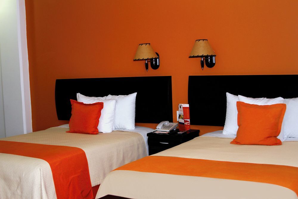 Hotel Baez Paraiso Exterior photo